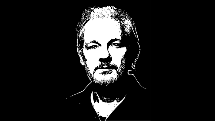 Julian Assange Receives $500,000 Donation Through Bitcoin, Flown to Australia Debt Free
