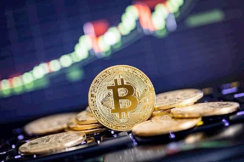 Bitcoin (BTC) has consistently been a focal point in the cryptocurrency market, with its price movements closely analyzed by investors … Continue reading The post Bitcoin’s ‘top is yet to come:’ Analysts see ‘massive run’ for BTC this year appeared first on Finbold .