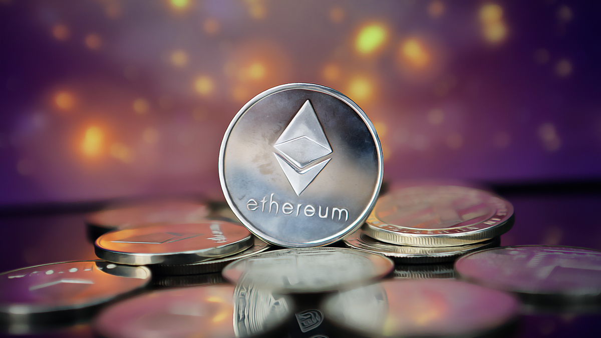 The Ethereum Foundation has sold 100 ETH for 226,868 DAI in its weekly sales. This strategy focuses on small-scale sales to manage liquidity effectively. Continue Reading: Ethereum Foundation Executes Weekly ETH Sales to Manage Liquidity The post Ethereum Foundation Executes Weekly ETH Sales to Manage Liquidity appeared first on COINTURK NEWS .