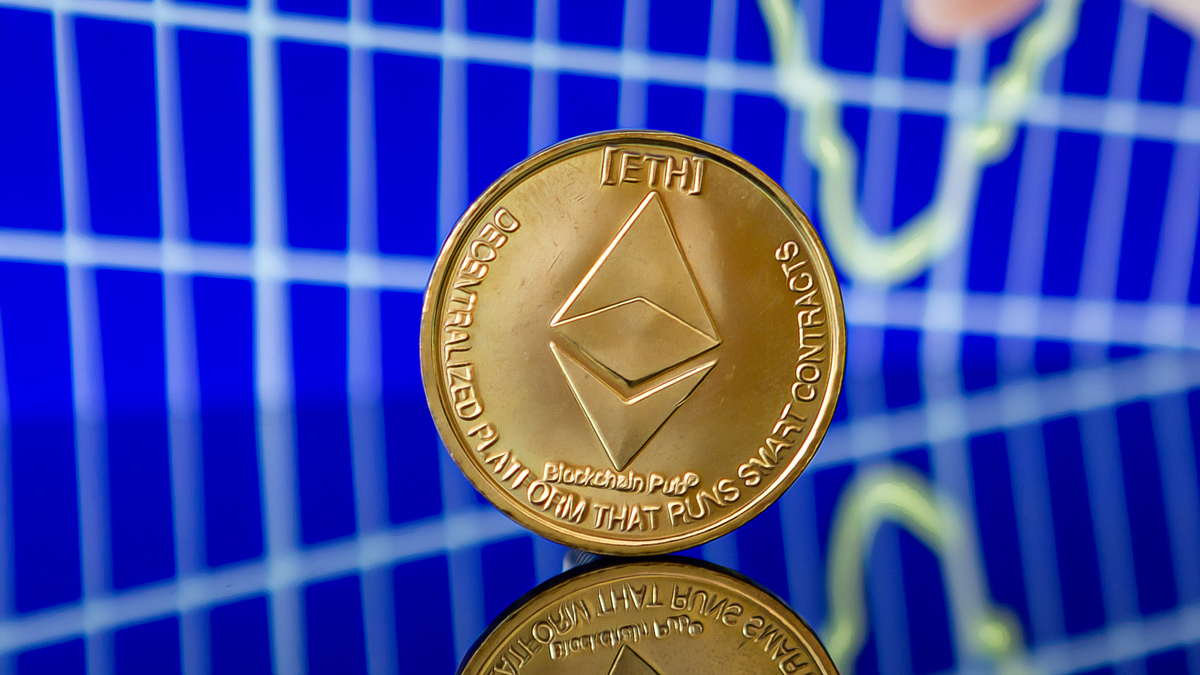 The investor gained over $300 million from a strategic Ether investment. Key lessons include timing, patience, and market awareness. Continue Reading: Investor Turns $150 Million ETH Investment into Over $300 Million Profit The post Investor Turns $150 Million ETH Investment into Over $300 Million Profit appeared first on COINTURK NEWS .