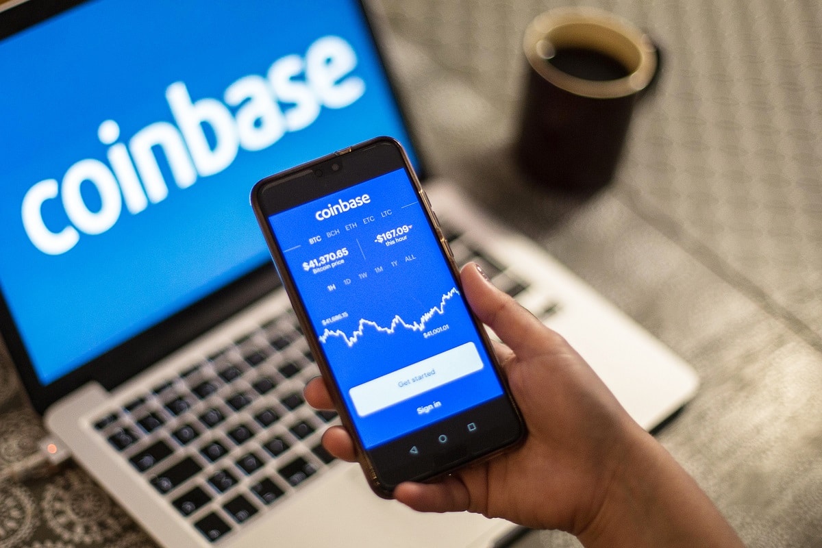 BlackRock may have taken action following allegations about Bitcoin assets being held by cryptocurrency exchange Coinbase. Continue Reading: BlackRock Allegedly Steps In After Alarming Bitcoin Allegations About Coinbase: Bloomberg Analyst Speaks Out