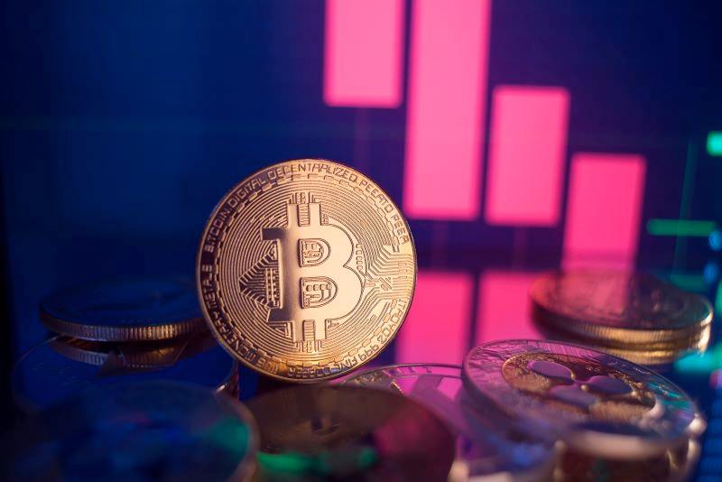 Bitcoin price is set to ‘crash and produce one major low’