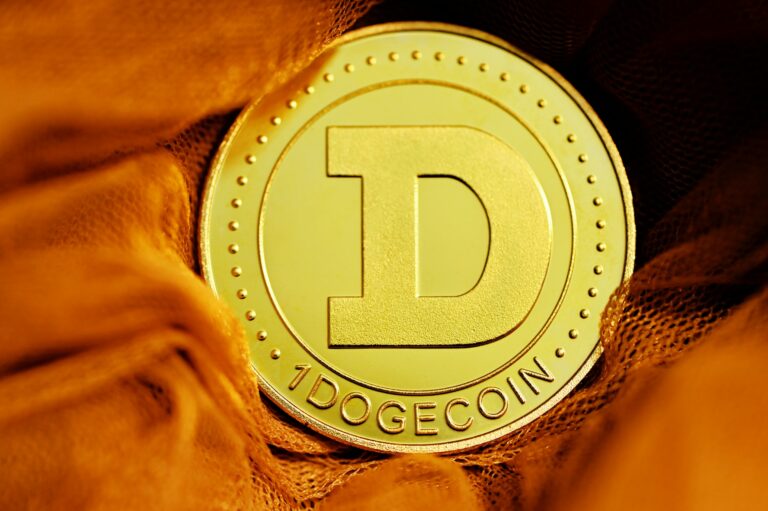 The meme-inspired cryptocurrency Dogecoin ($DOGE) has seen its “largest spike in active addresses in the past six months,” as the number of addresses active on its blockchain recently surged to 84,306. That’s according to data from on-chain analytics firm Santiment, first shared by popular cryptocurrency analyst Ali Martinez, who also noted that the Dogecoin network