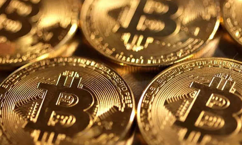 Bitcoin has emerged as the best-performing investment in 2024, surpassing traditional assets like gold, silver, and stocks. With a year-to-date growth of 49.2%, Bitcoin’s rise has outpaced gains in other markets, despite facing several challenges. A report from the New York Digital Investment Group (NYDIG) suggests that this upward trend may persist into Q4, driven … Continue reading 