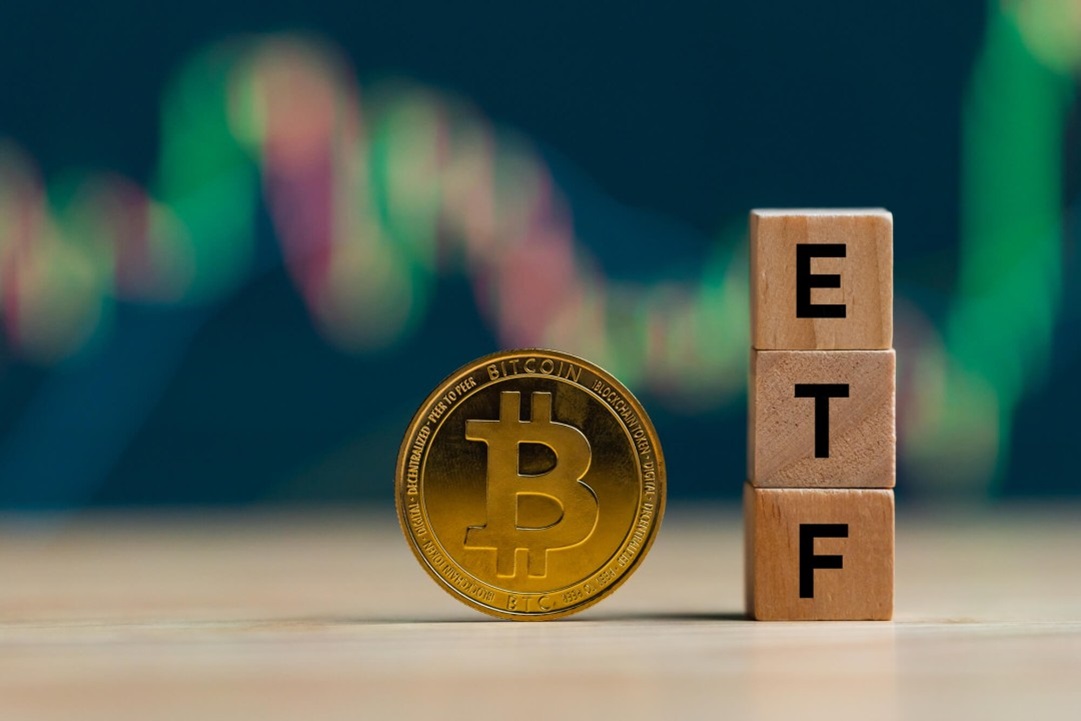 Spot Bitcoin ETFs Back To Positive Returns With $308 Million Inflows – Details