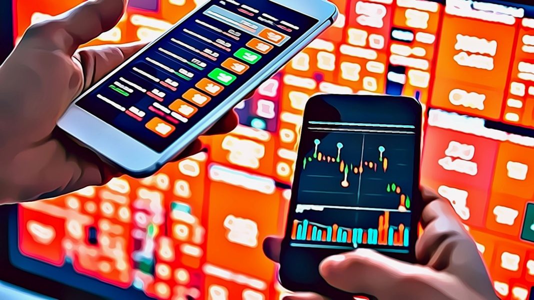 Tuesday saw Sol through another drop after failing to sustain momentum above $160. While its long-term structure remains bullish, it appears weak on the day as it looks for solid ground to initiate a fresh buy. Sol’s bullish trajectory remains intact on the long-term perspective but it seemed to have