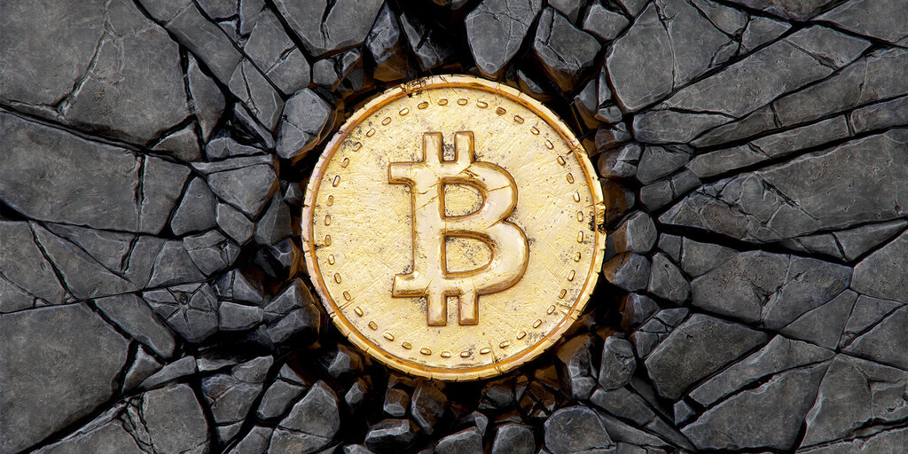 Bitcoin has climbed 11% in the past week, but there could be some macroeconomic headwinds on the horizon, say analysts.