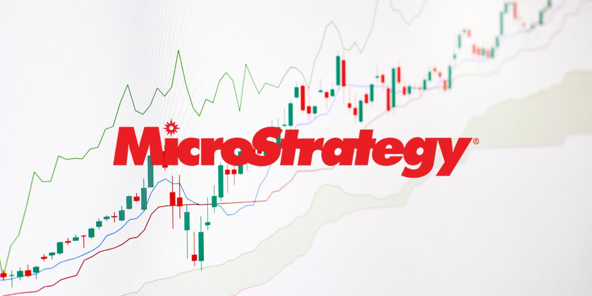 MicroStrategy Stock Premium Soars: Why Benchmark Sees No Reason to Worry