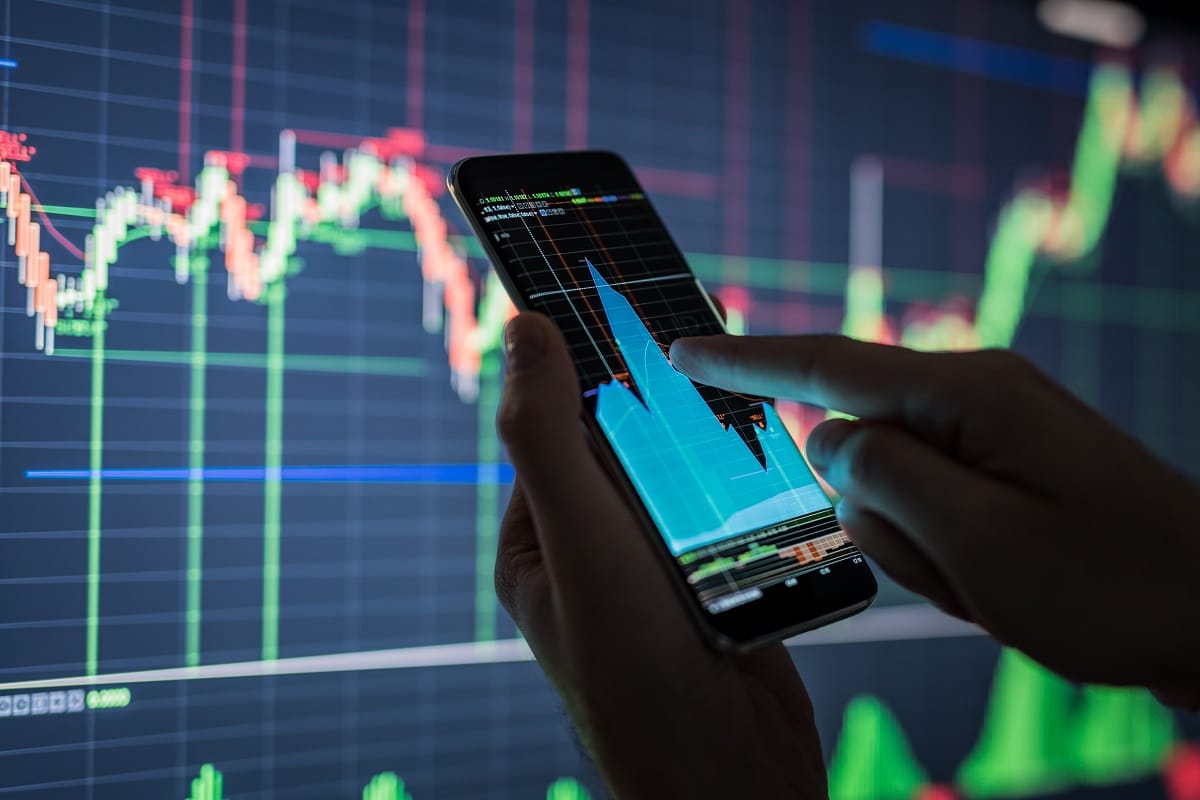 Binance’s spot trading market share fell from .5 in October 2023 to .54 in October 2024, indicating a year-over-year decline of .5. Continue Reading: Binance`s Spot Trading Market Share Drops Hugely! Which Exchanges Are On The Rise? Here Are The Details