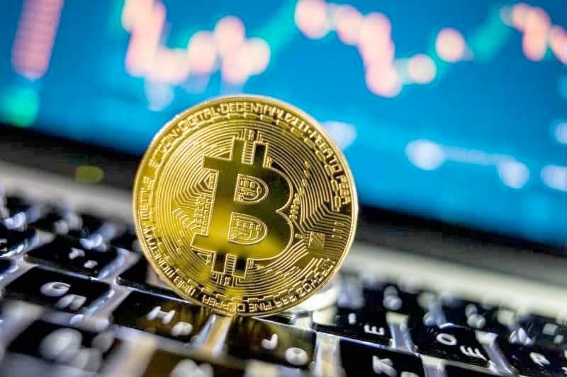 Bitcoin (BTC) is currently trading around $67,000, signaling a recovery after establishing firm support at the $66,000 level, following a … Continue reading The post AI predicts Bitcoin price for year-end appeared first on Finbold .