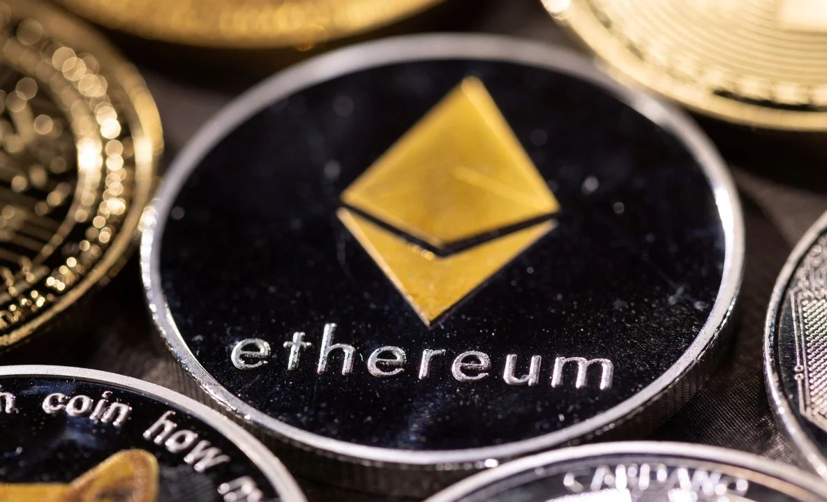 Ethereum Sees $1 Billion Exchange Outflow Alongside Bitcoin: What This Means For Price