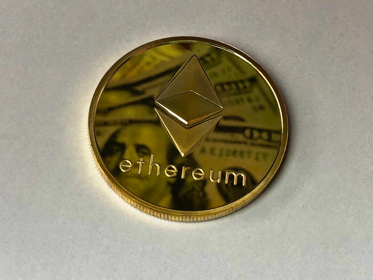 Ethereum Targets $10K: Analysts Predict Strong Bullish Momentum