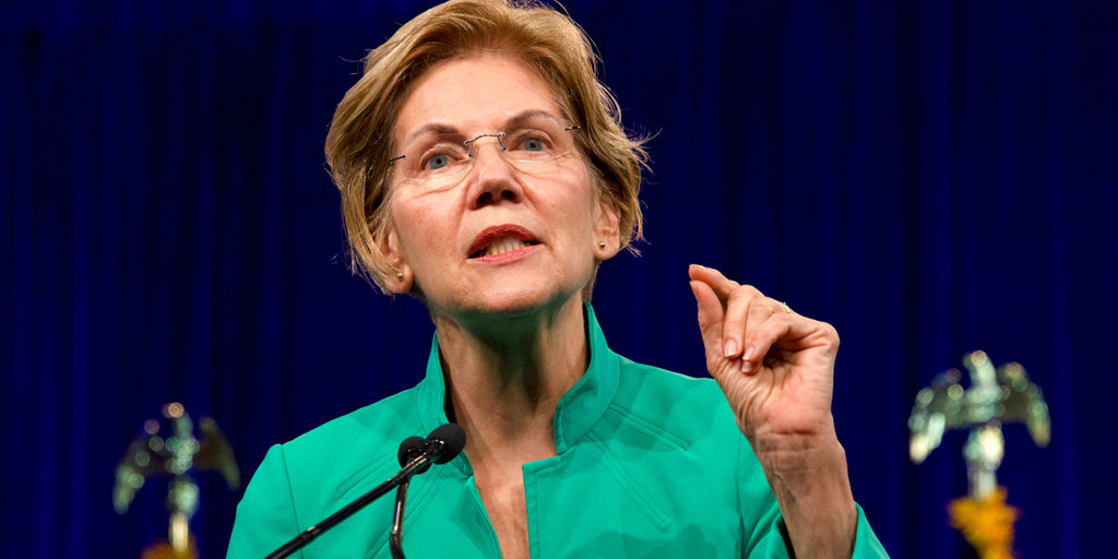 Crypto-Critic Elizabeth Warren Urges Regulators to Probe Trump Meme Coins