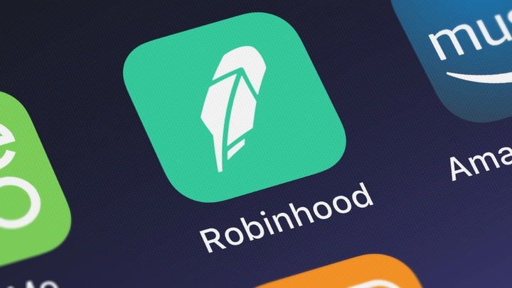 Booming Crypto Trading Powers Robinhood Earnings Beat, Analysts Raise Targets